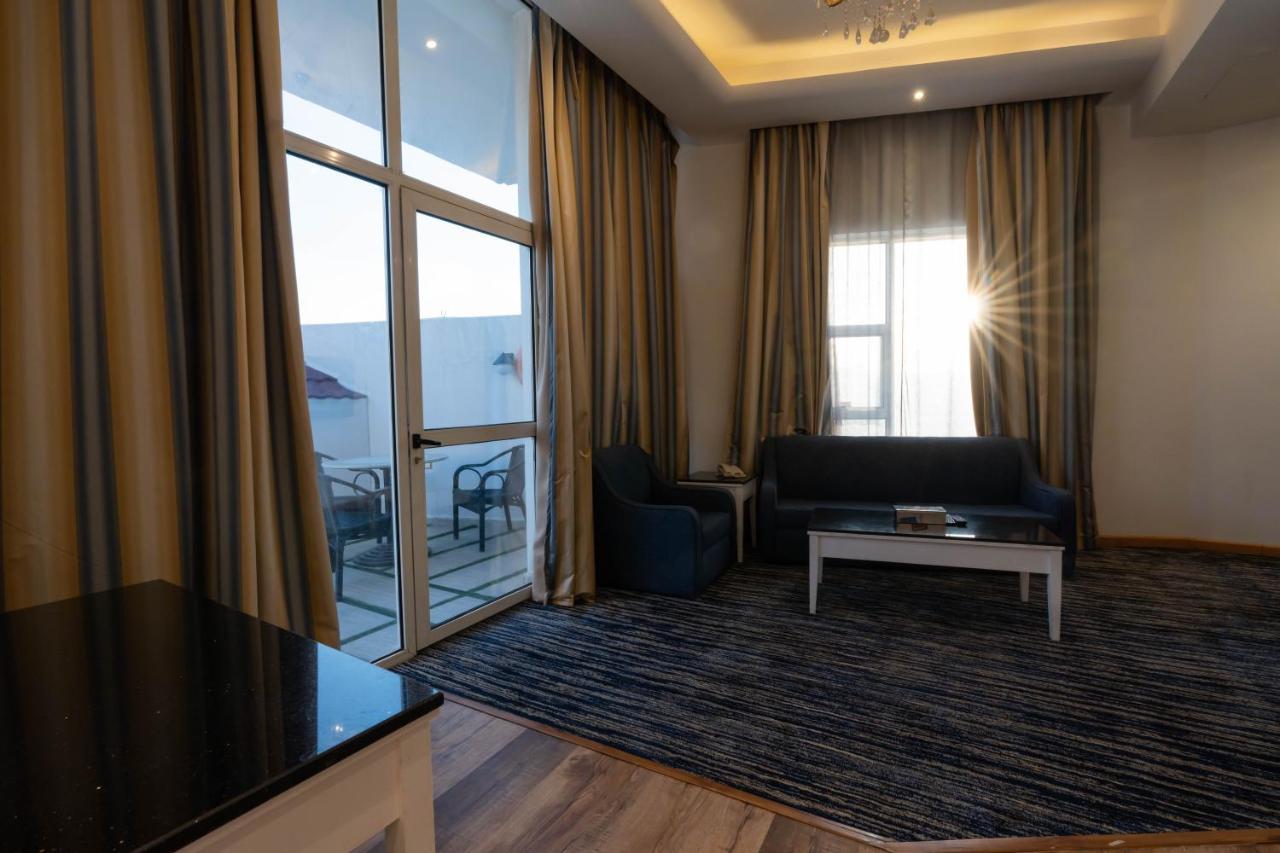 Platinum Al Khamseen Ta'if Exterior foto